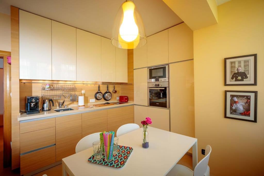 Green Apartment - Top Location, Near City Center! Sofia Ngoại thất bức ảnh