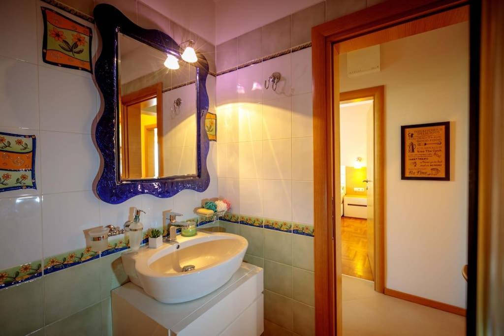 Green Apartment - Top Location, Near City Center! Sofia Ngoại thất bức ảnh