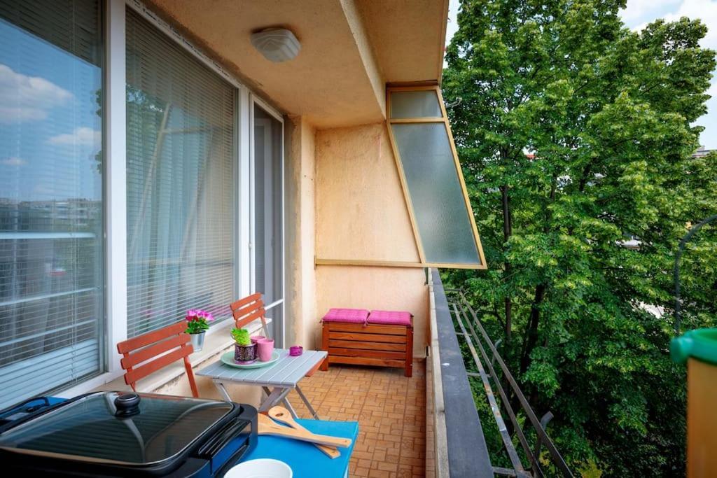 Green Apartment - Top Location, Near City Center! Sofia Ngoại thất bức ảnh